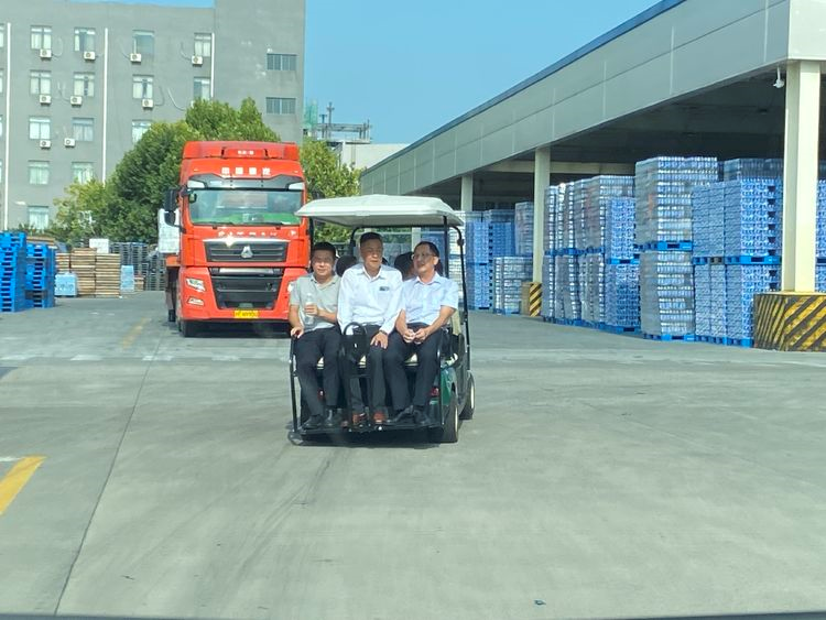 江門市蓬江區(qū)委副書記馬品高一行蒞臨康師傅、PMI杭州基地參觀指導(dǎo)！